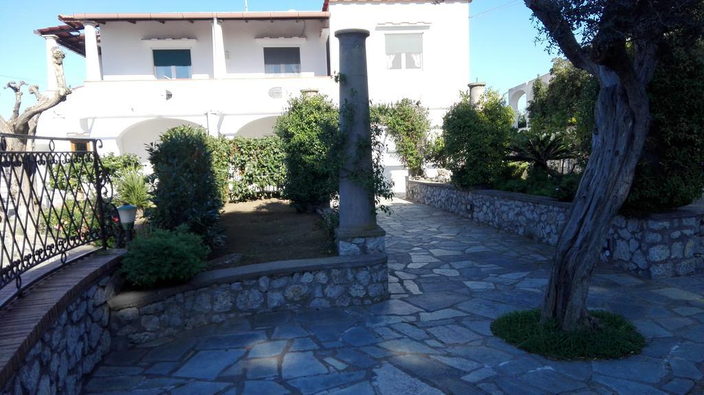 Il Merlo Anacapri  Bagian luar foto